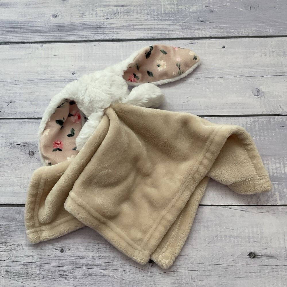 Blankets & Beyond Bunny Rabbit Lovey Beige Floral Ears Baby Security Blanket - Picture 4 of 8